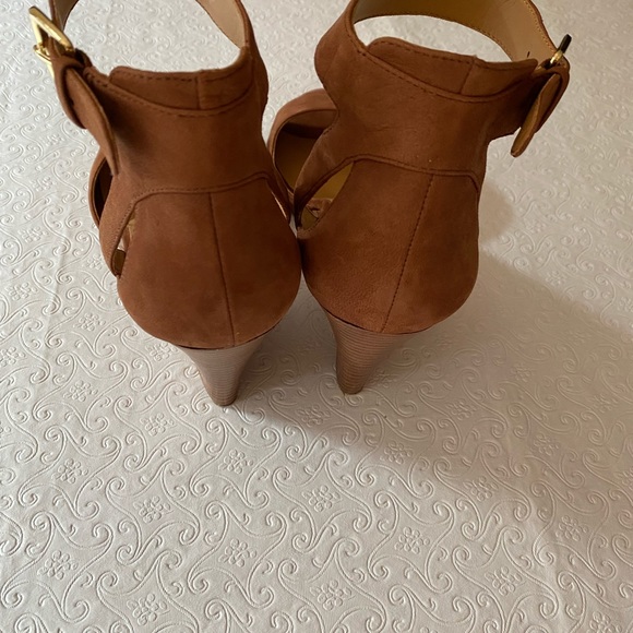 Nine West Brown Heels - Picture 3 of 10